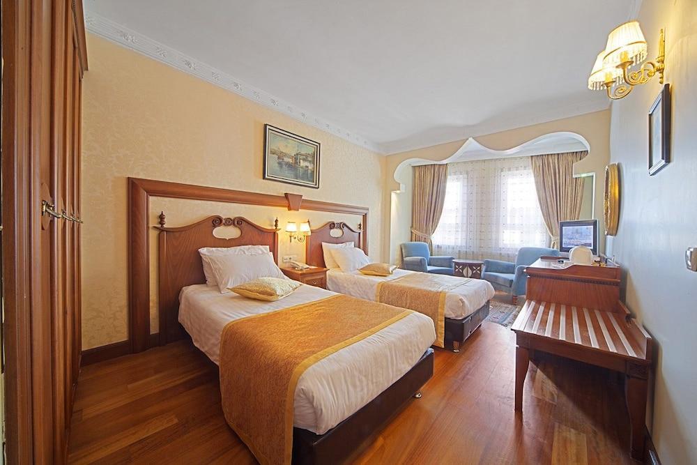 Azade Hotel Estambul Exterior foto