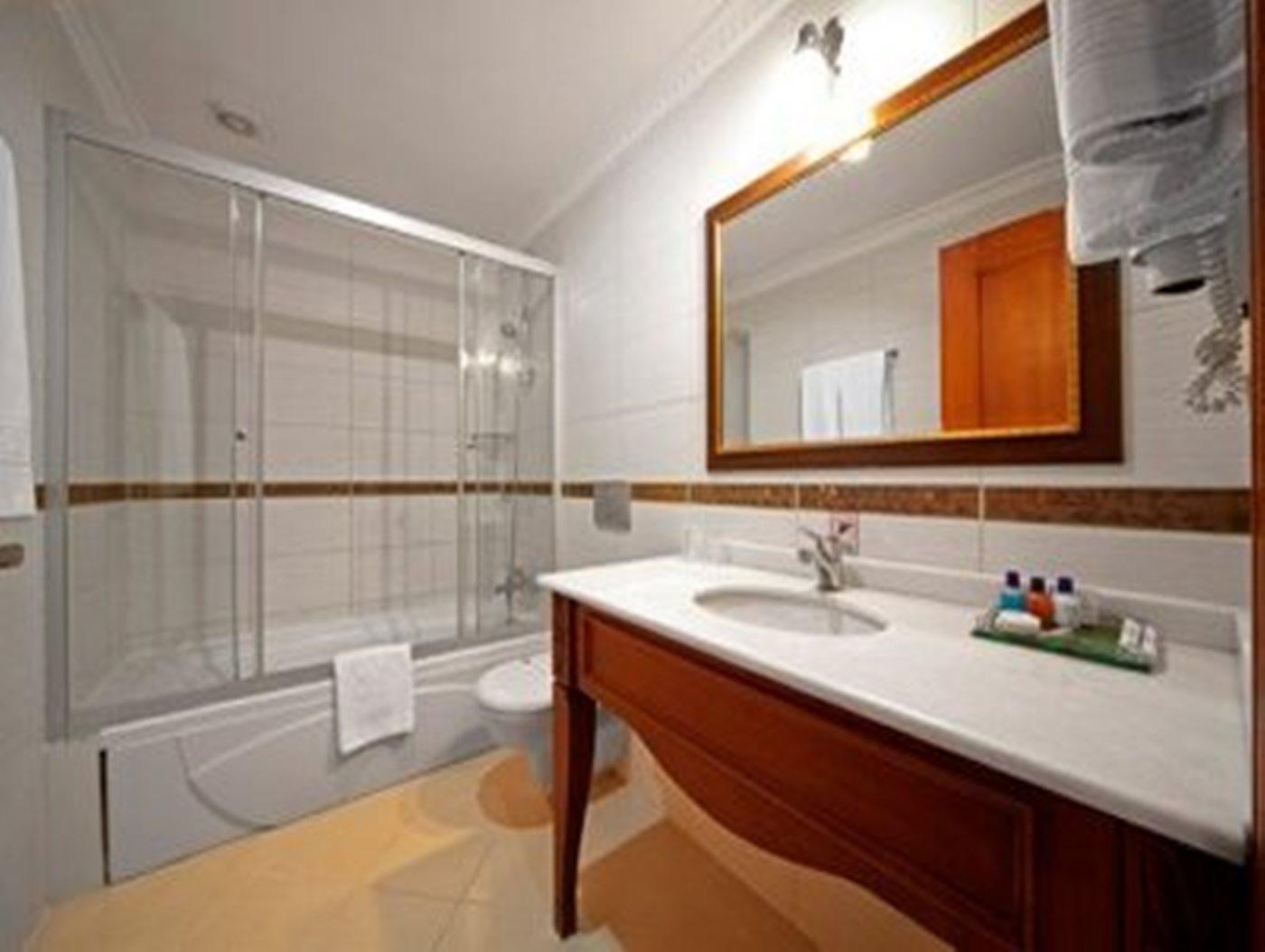 Azade Hotel Estambul Exterior foto
